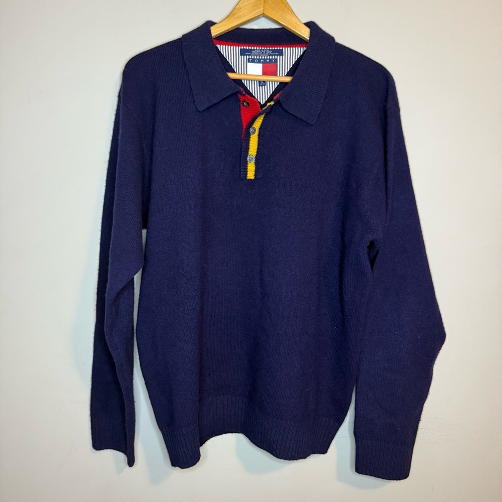 Vintage 90’s Tommy Hilfiger Men’s 100% Lambswool Henley Style Sweater XL